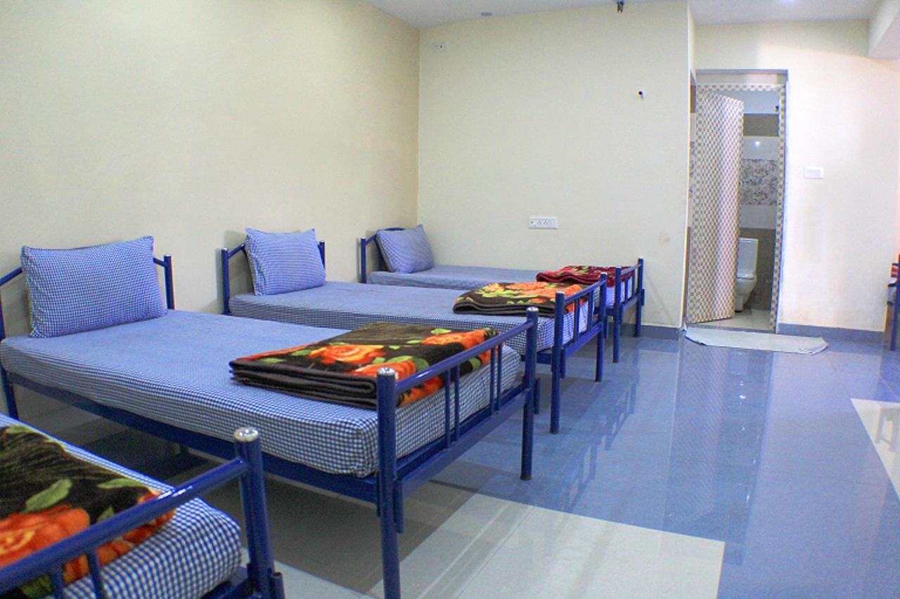 Silverline Retreat Hotel โกลลีฮิลส์ ภายนอก รูปภาพ